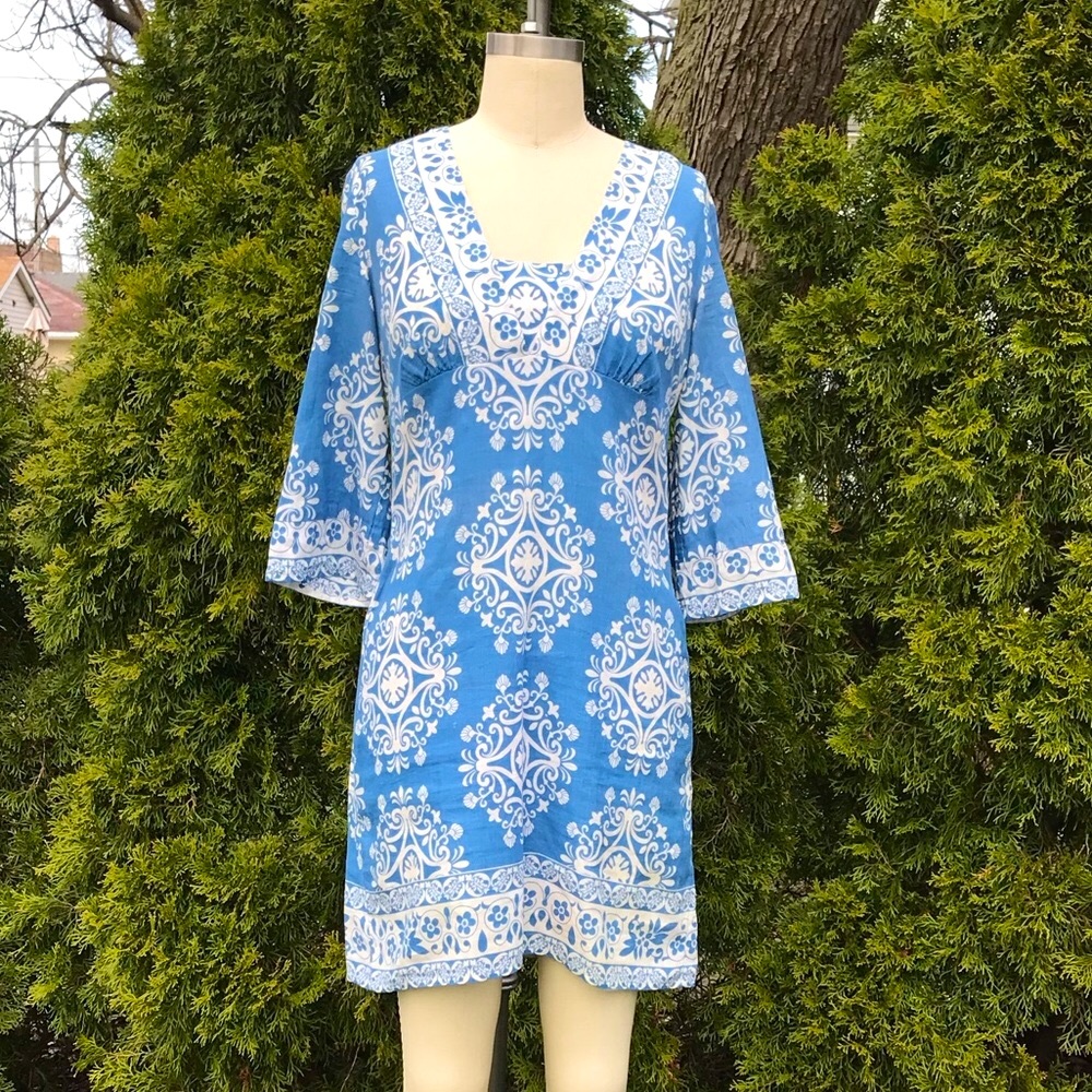 Ann Taylor Blue & White Floral Short Cotton Dress
